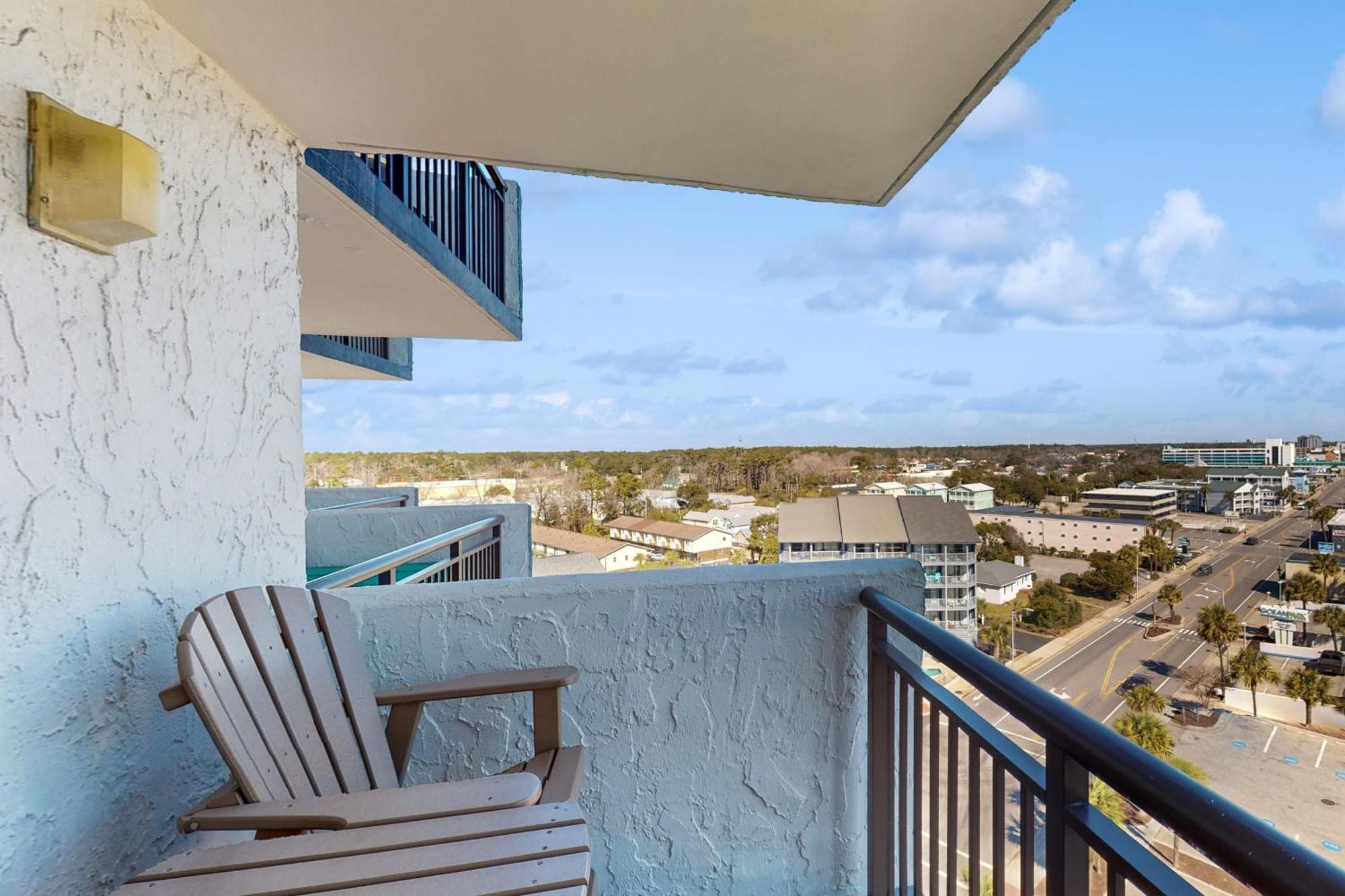 Ocean Breezes Apartment Миртъл Бийч Екстериор снимка